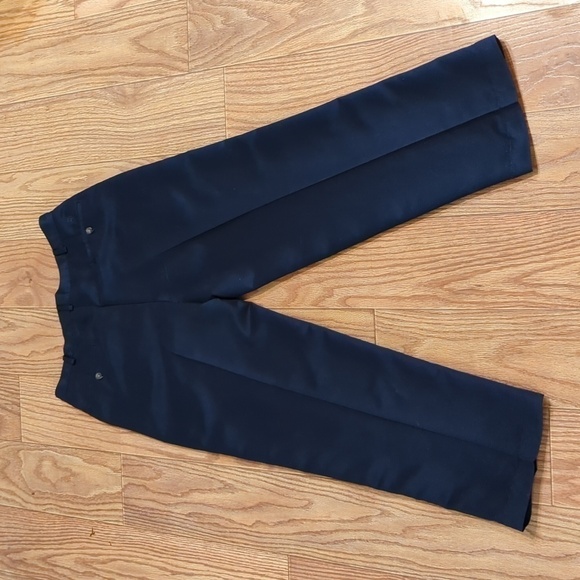 Tommy Hilfiger flat-front navy slacks, 33x30 - Picture 2 of 2